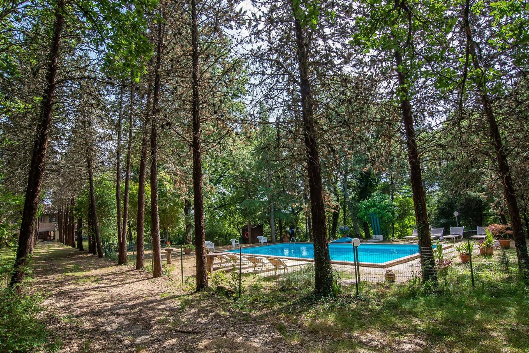 Agriturismo Villa Alari Cetona Exteriör bild
